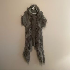 FUR WOOL VEST